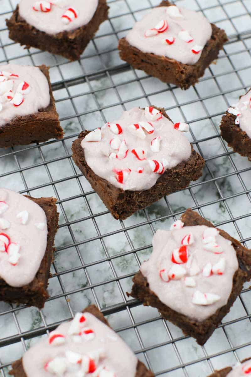 peppermint brownies with peppermint frosting