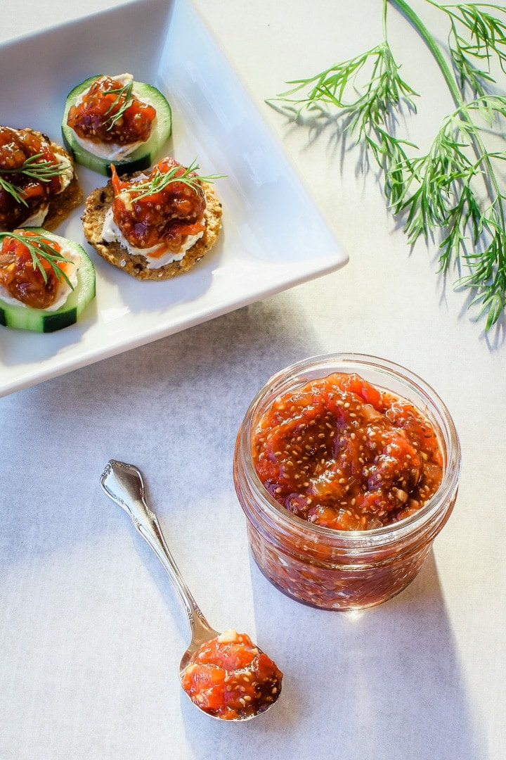 https://healthymidwesterngirl.com/wp-content/uploads/2019/06/Tomato-Chia-Jam-5.jpg